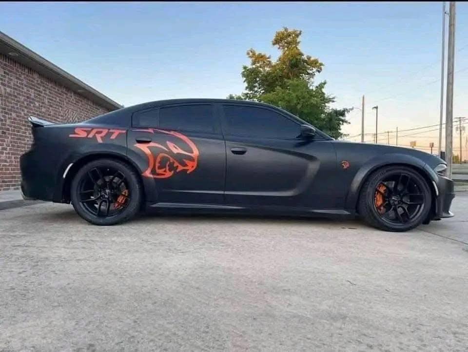 2021 Dodge Charger SRT Hellcat - Image 5