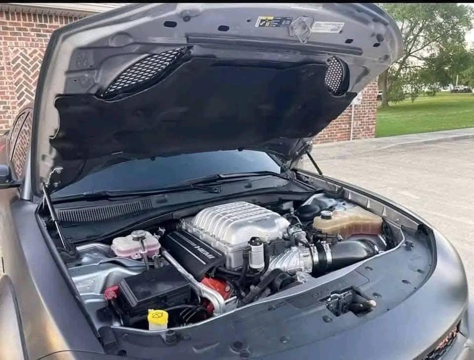 2021 Dodge Charger SRT Hellcat - Image 6