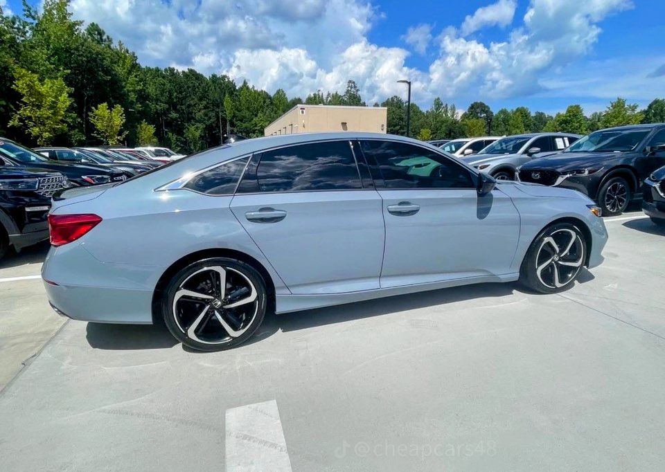 2021 Honda Accord • Sport Sedan 4D - Image 9